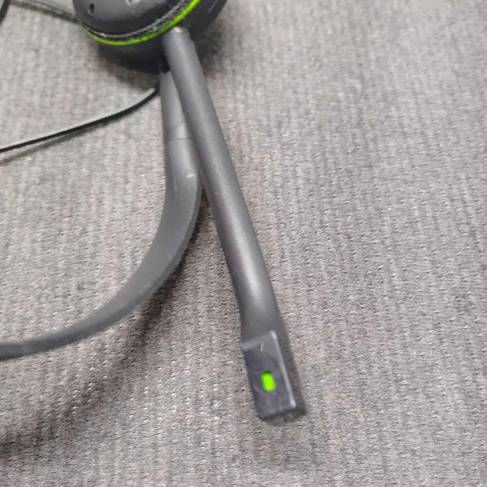 Xbox 360 Wired Headset & Rechargeable Battery Pack OEM Untested